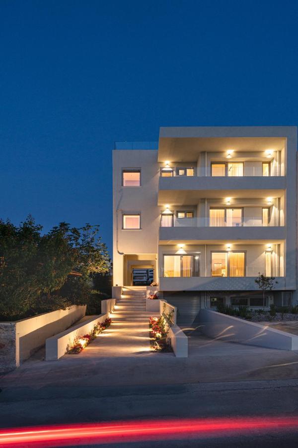 Sii City Luxury Suites Rethymno  Exterior photo